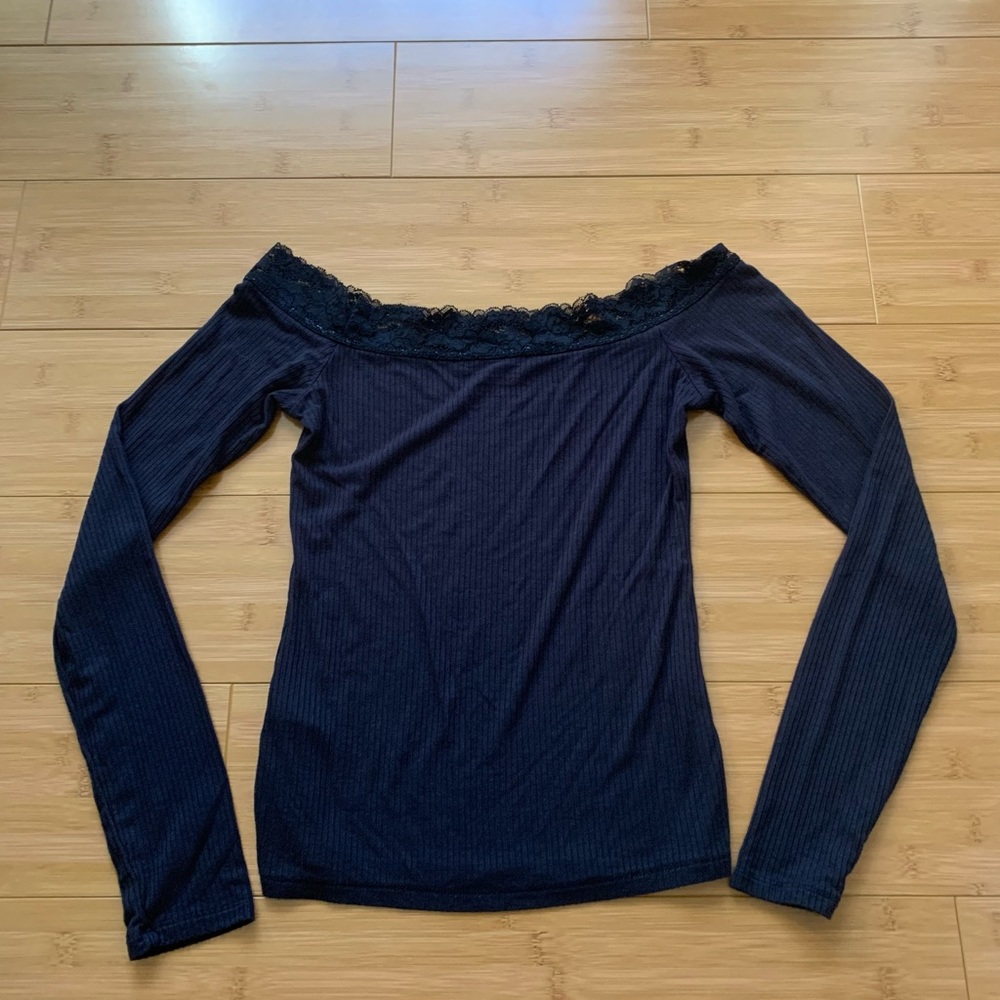 Hollister ribbed black off the shoulder lace trim top
